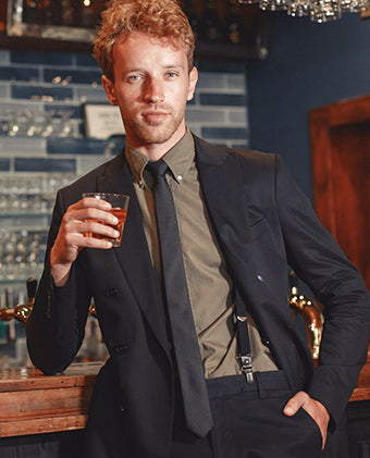 A Complete Guide to Cocktail Attire for Men in 2024