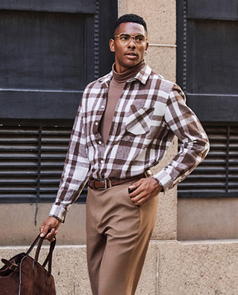 What Shirt to Wear with Linen Pants?