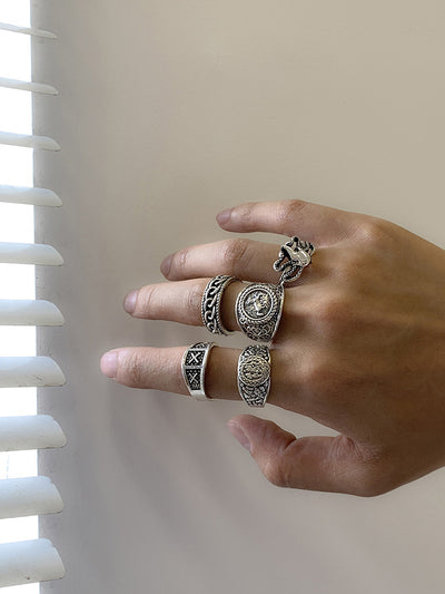 Retro Totem Design 5 Pcs Ring Set
